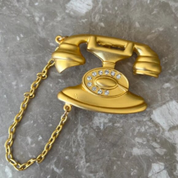 Gold  Vintage Style Phone Chain Brooch - Picture 1 of 3